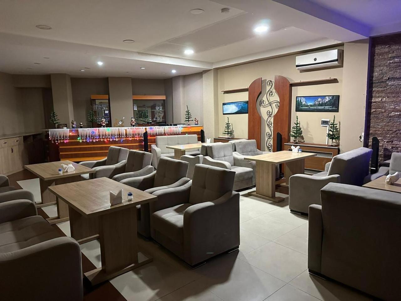 G Bakuri Hotel Batumi Ngoại thất bức ảnh